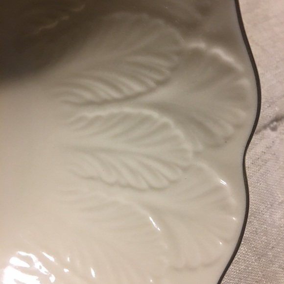 LENOX two (2) small china pcs. ivory w/gold - Picture 7 of 7